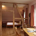 Hof Tuetsberg 3*