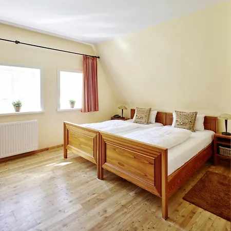 Hotel Hof Tuetsberg 3*