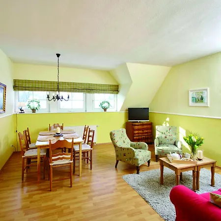 Hotel Hof Tütsberg 3*