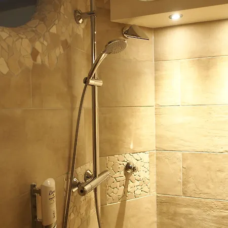 ホテル Hof Tuetsberg