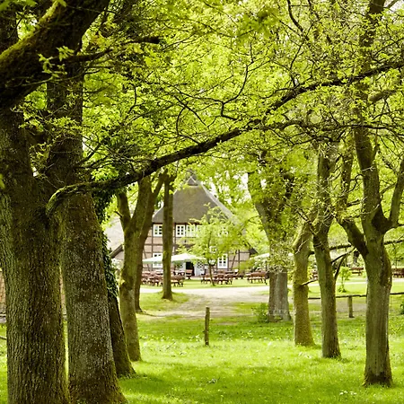 Hotel Hof Tuetsberg 3*