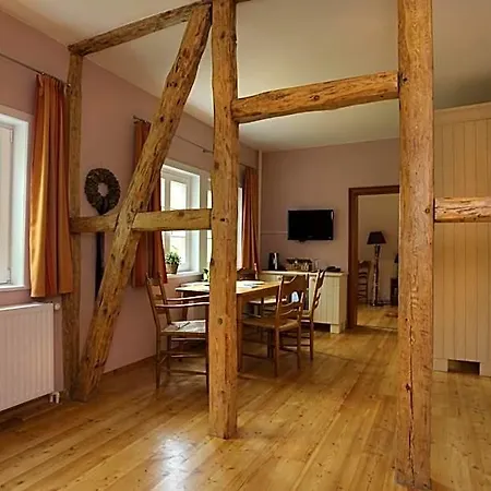 Hof Tuetsberg 3*