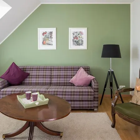 Hof Tütsberg Hotel 3*